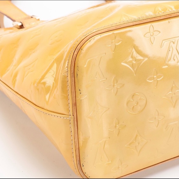 Authentic Louis Vuitton Houston Tote Bag in Monogram Vernis and Vachetta Leather - Picture 12 of 16